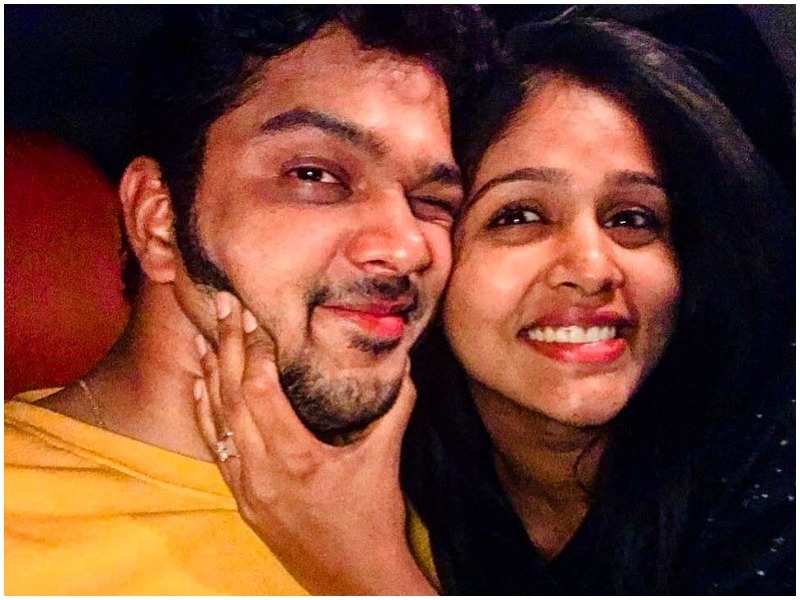 Suyash Tilak shares a love-filled birthday post for his lady love Akshaya  Deodhar - Times of India