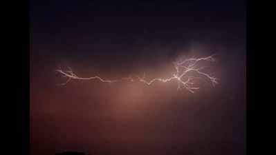 Sunday thunderstorm: 3 of a family among 6 crushed to death in Kasganj; 51 die in UP