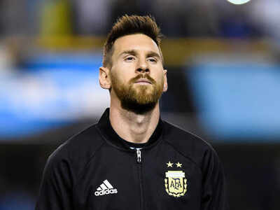 The loneliness of Lionel Messi