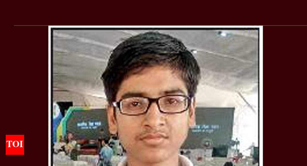 Fingerprints leave no impression for this merit holder - Times of India