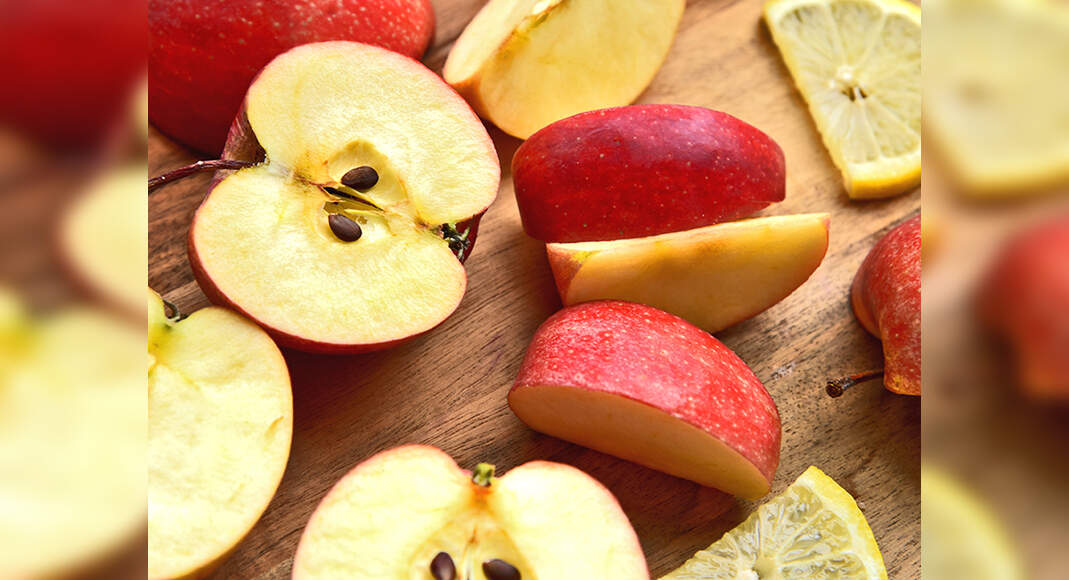 Interesting ways to prevent fruits from turning brown