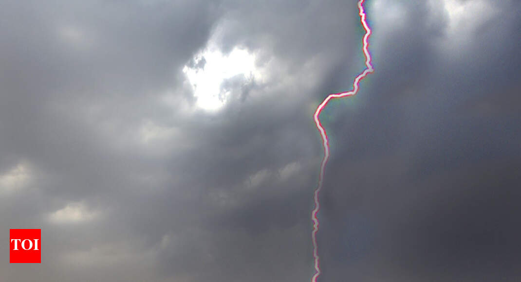 Met office issues fresh warning of thunderstorm in UP - Times of India