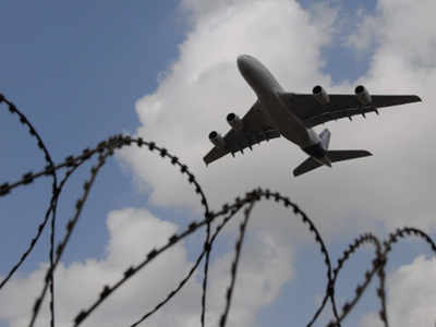 Lucknow: Mumbai bound flight develops snag before take-off