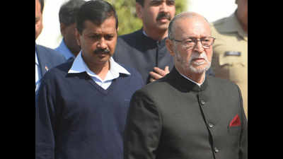 LG, CM open up another front to fight