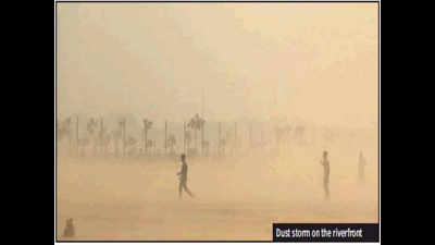 Heat and dust torment Ahmedabad