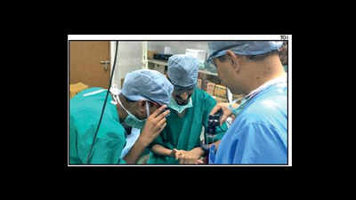IITians wield the scalpel for surgical tech edge