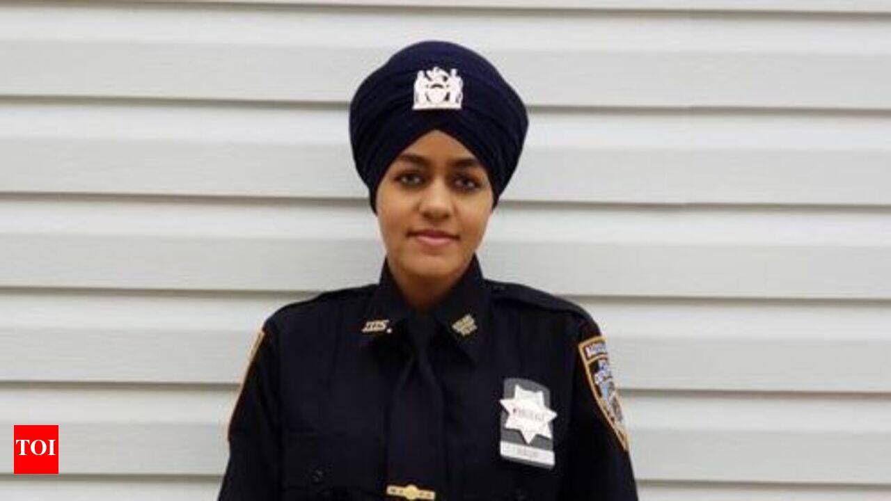 NYPD gets first female turbaned Sikh auxiliary police officer 