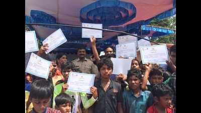 Cops turn teachers as police station hosts kids’ camp