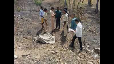 Charred body found on highway at Virar