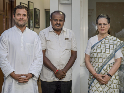 Karnataka CM-designate Kumaraswamy meets Sonia, Rahul on government formation