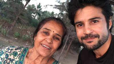 Rajeev Khandelwal shares heartwarming posts after his mother’s demise