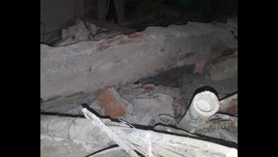 Mumbai: 1 dead in Govandi during demolition