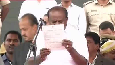 Watch: Kumaraswamy takes oath as chief minister of Karnataka
