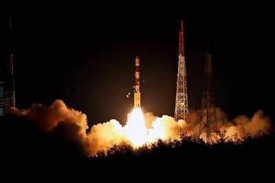 Isro looking for industries to participate in launch of rockets