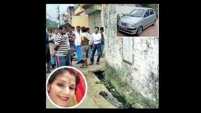 Aunt crushed by car in bid to save 6-yr-old in Sarsuna