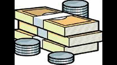 Ex-serviceman duped of Rs 3.5 Lakh by neighbour