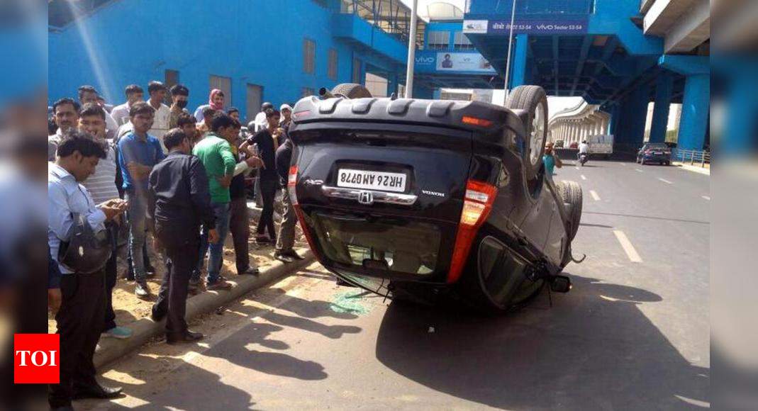 Cow on Golf Course Road, three cars collide  Gurgaon News - Times 