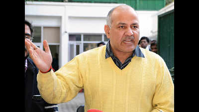 ‘Attack’ on CS: Police question Manish Sisodia for 2 hours