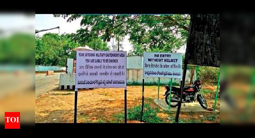 Cantt residents draw battle lines over LMA barricades, helmet rule