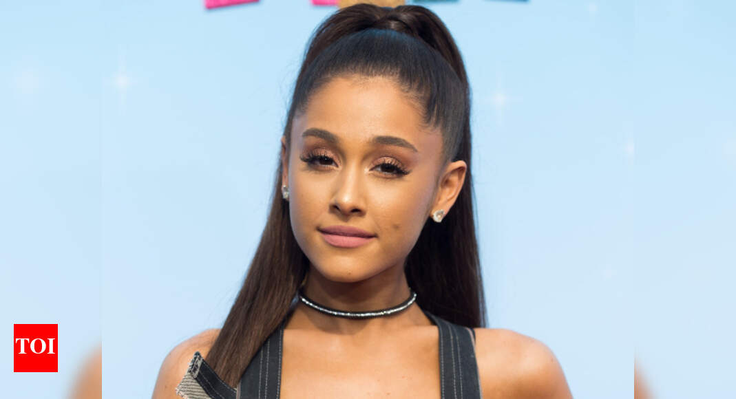 Blowjob ariana grande 15 Photos