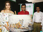 Celebs at a wildlife photography exhibition