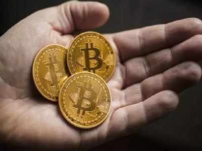 buy bitcoin with cash in delhi