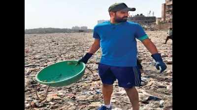 4 divers join beach clean-up, find trash 9m under sea 200m offshore