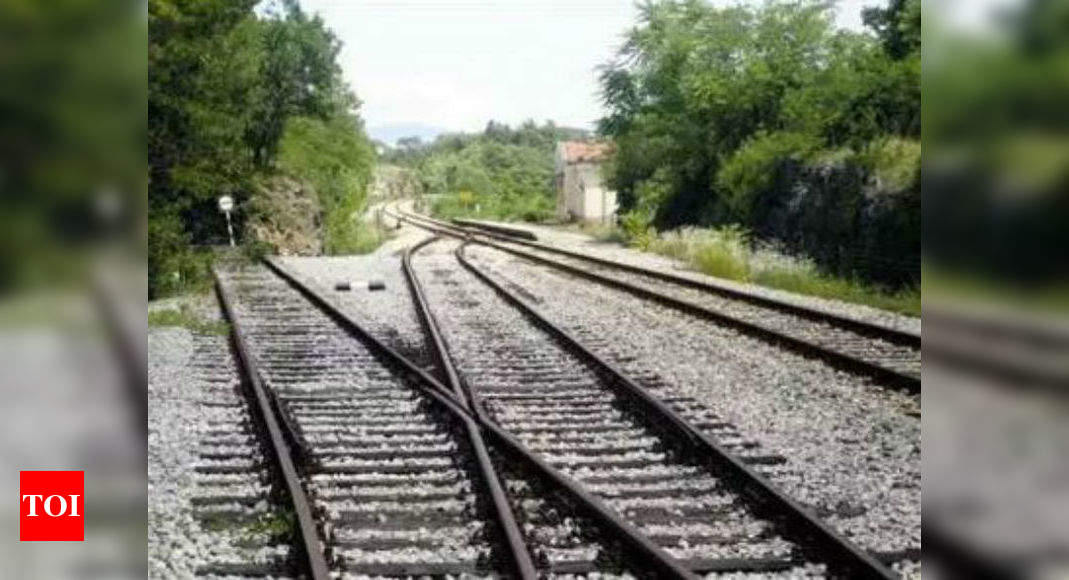 Isro Trial Of Sat Based Warning System At Unmanned Railway Crossings Satisfactory India News Times Of India