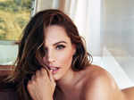 Kelly Brook’s hot pictures