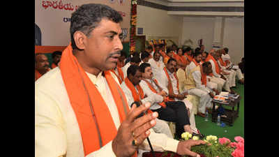 ‘Telugu people in Karnataka rejected Telangana and Aandhra Pradesh CMs’ call’