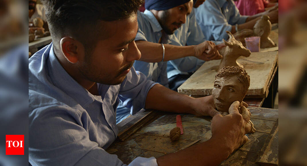 clay modelling in hindi