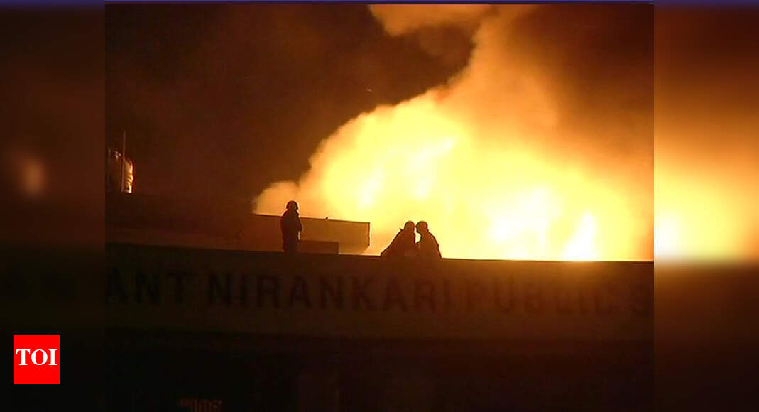 Malviya Nagar Fire: Panic due to fire at Malviya Nagar, no casualty ...