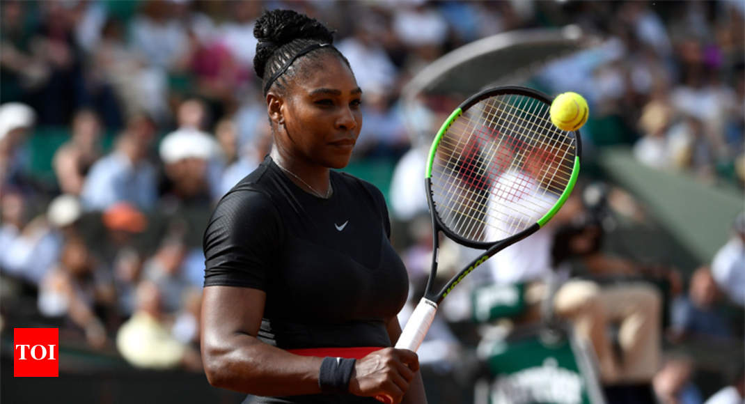 Serena Williams Has Tennis Practice with Daughter Olympia [VIDEOS]