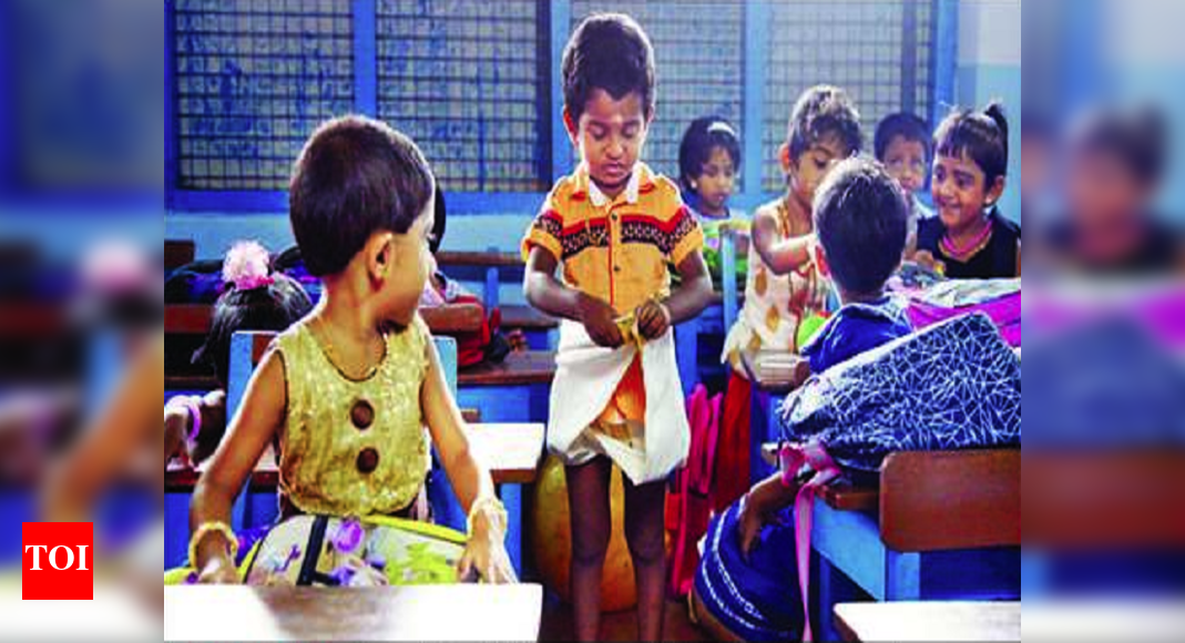 Schools reopen in 12 districts after summer | Thiruvananthapuram News ...