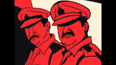 Drug inspector booked for seeking bribe, close aide arrested