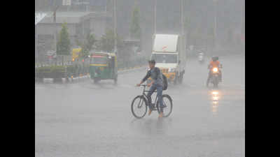 KSNDMC issues flood alert for Bengaluru's low lying areas