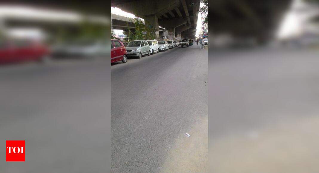 Illegal parking on road Times of India