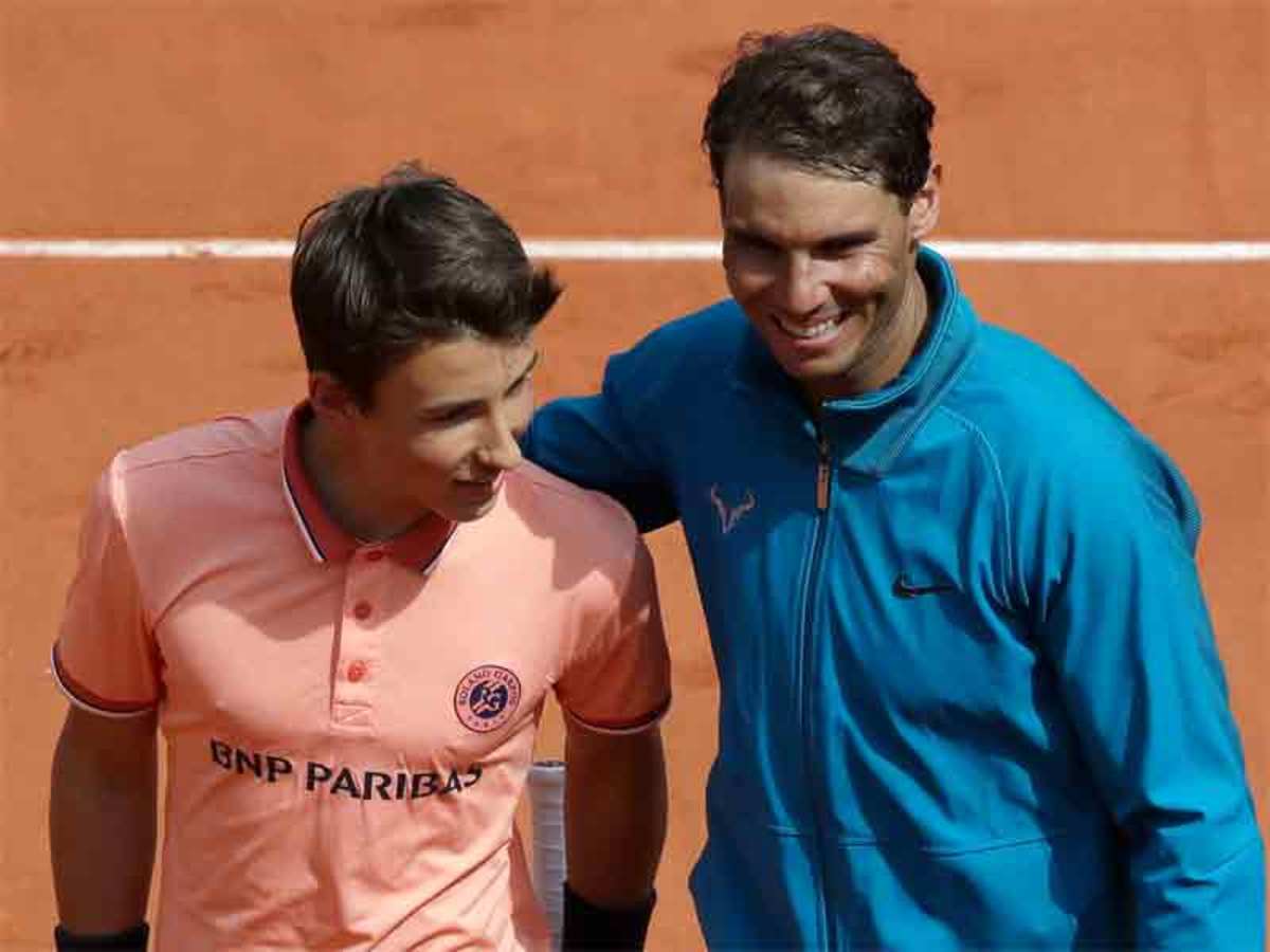 Rafa Nadal Rafa Nadal Makes French Open 18 Ball Boy S Dream Come True Tennis News Times Of India