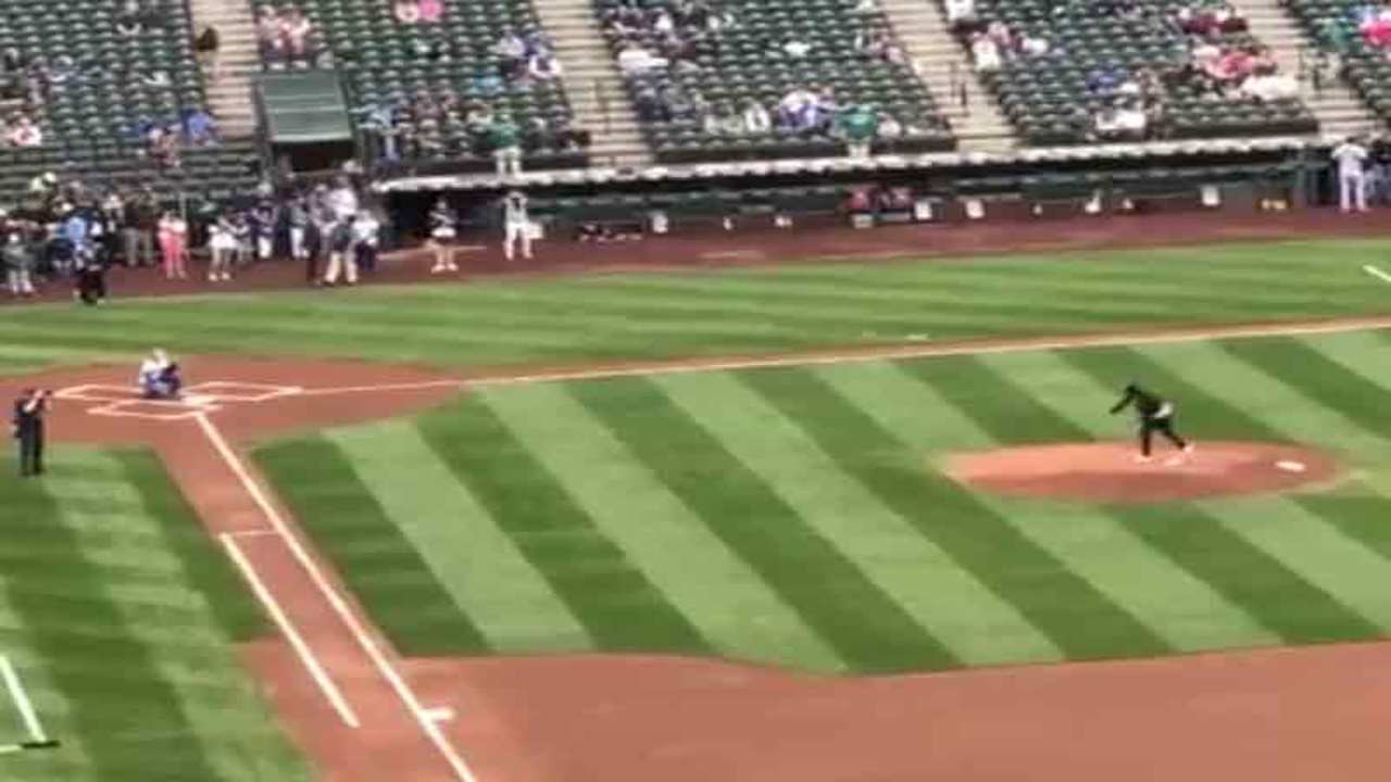 Batter up: Celebs' ceremonial first pitches