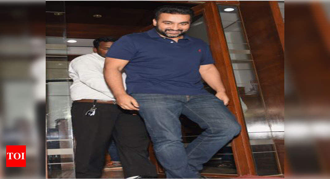 Raj Kundra questioned in cryptocurrency scam | Mumbai News - Times of India