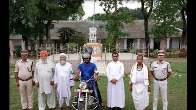 Religious communities unite to implement helmet rule in Keonjhar