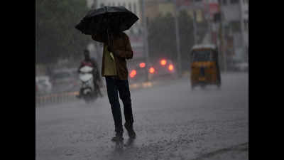 Mercury drops by 14°C, scattered showers today
