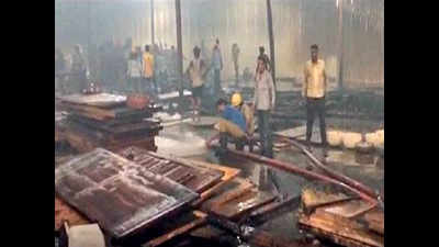 Fire engulfs portion of handicrafts factory in city