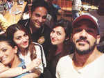 Priyanka Vikaas Kalantri poses for a selfie with Rohit Reddy, Anita Hassanandani, Vikaas Kalantri and Divyanka Tripathi