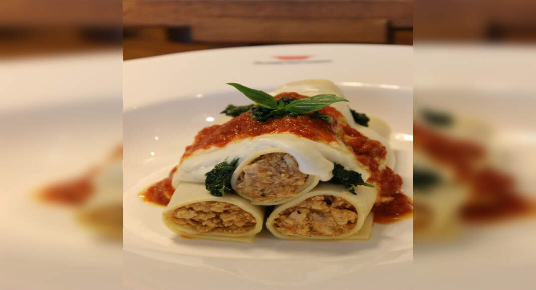 Chicken Cannelloni Recipe: How to Make Chicken Cannelloni Recipe | Homemade Chicken Cannelloni Recip