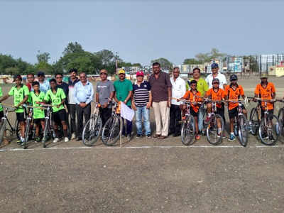 Overwhelming response to cycle polo summer camp in Hinganghat