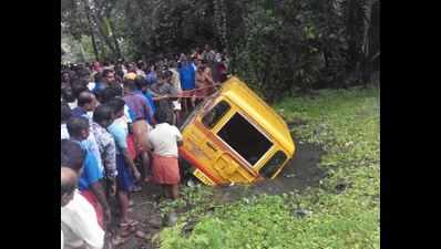 Kerala: Two school children dead after play school van falls in temple pond