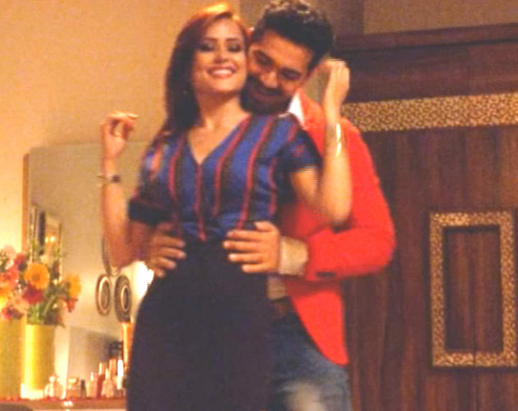 
Watch: Abhinav Shukla shoots an intimate scene, and more from telly world…
