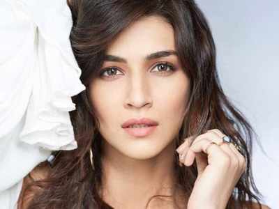 Kriti Sanon: I don’t want to limit myself as an actor | Hindi Movie ...