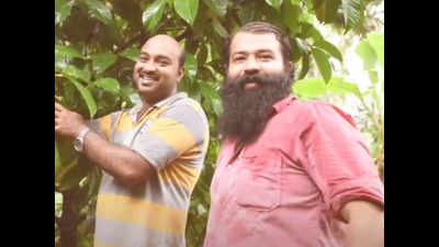 Anish, Manish and their valley of fruits